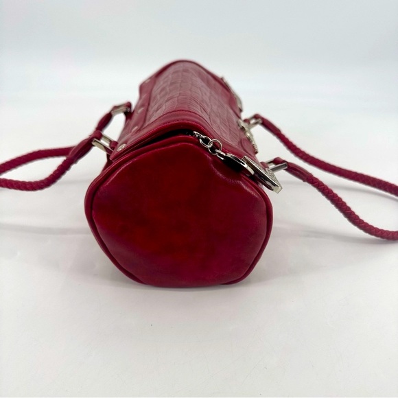 Vintage Y2K Vegan Leather Croc Embossed Heart Filagree Geo Roll Shoulder Bag - Picture 5 of 13